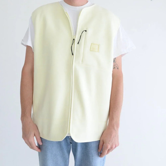 Rains Yellow Zip  Up Fleece Vest Size Large Brand New with Tags! - Picture 2 of 10